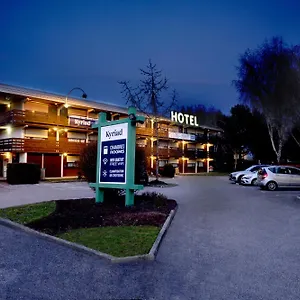 Kyriad Annecy Nord - Epagny Hotel